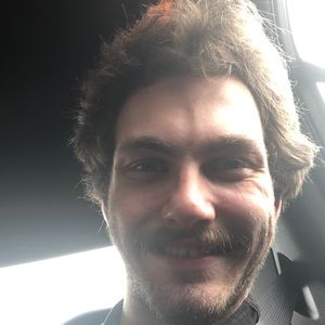 Meet your Posher, Zach